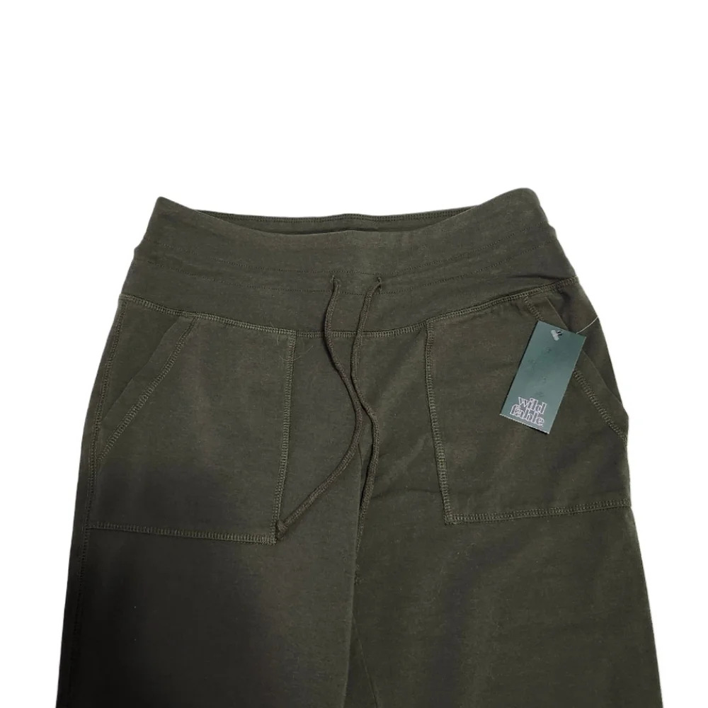 NWT  Wild Fable  Jogger/Sweatpants with Pockets  Women's Size M  Olive Green - Picture 3 of 5